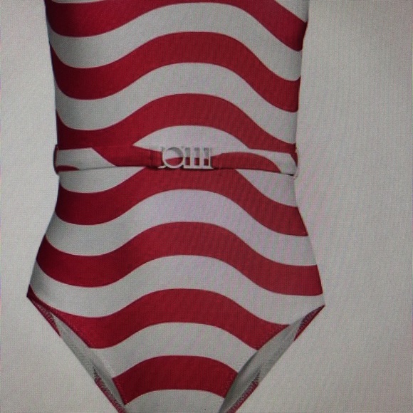 The Madeline Belted Strapless One-Piece Swimsuit - Picture 5 of 12